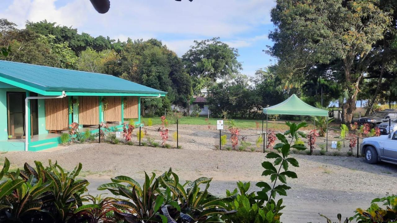 Playa Blanca Macaw Hotel Conte Exterior foto